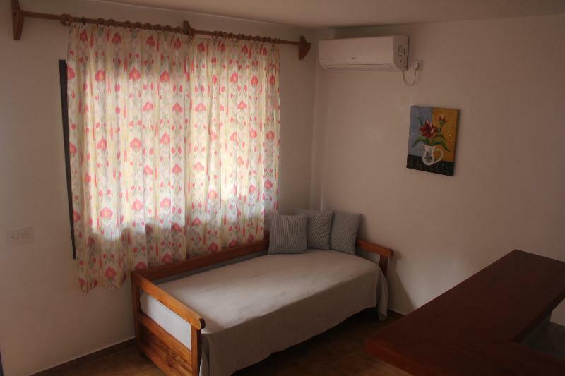 Apartamentos Pinomar Es Calo  Exterior photo